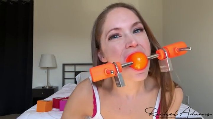 trying out silencilicone gags